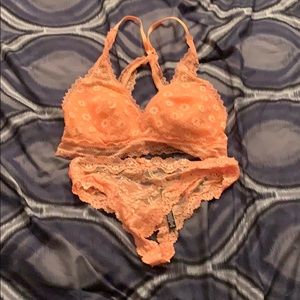 Victoria’s Secret bralette set!